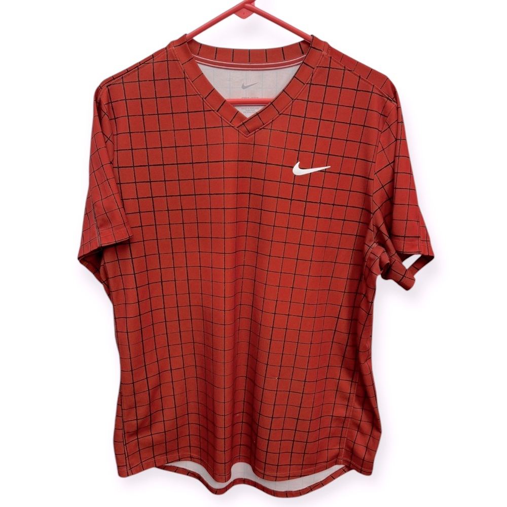 Nike Women’s Basketball Dri-fit‎ Shirt Size L